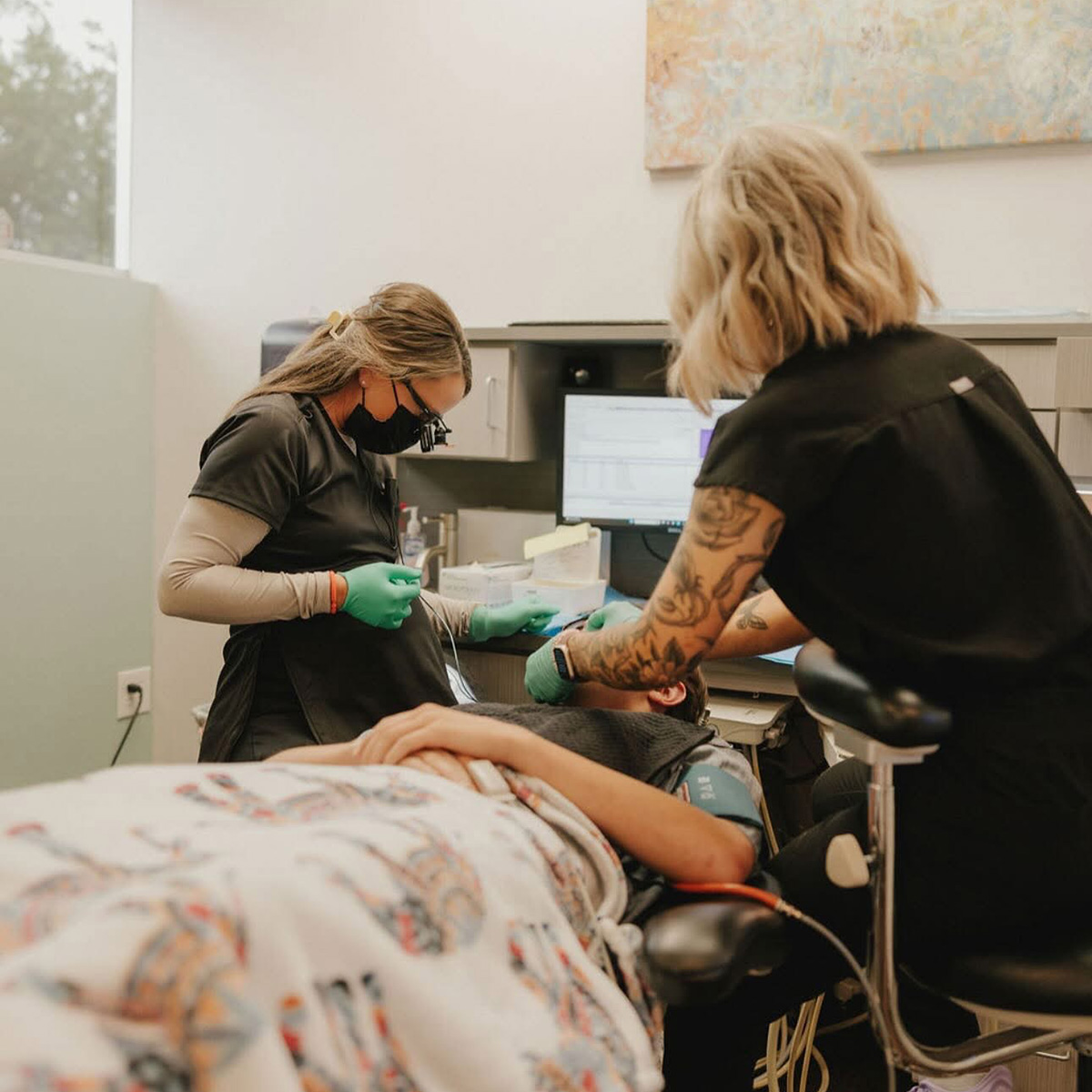 Straine | Inlays & Onlays, Periodontal Treatment and Orthodontics